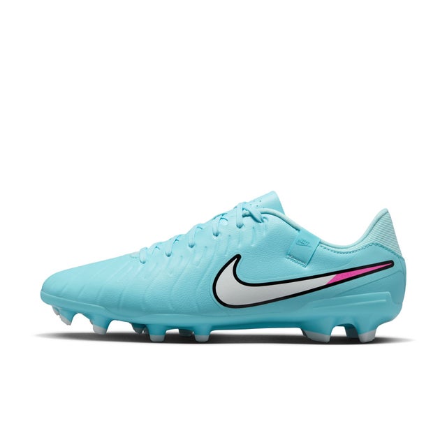 Nike | F.C. SOCCER INC.